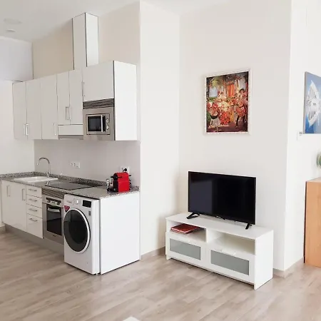 Studio Sorolla - Spacious Studio Near Valencia'S Beaches * Valencia