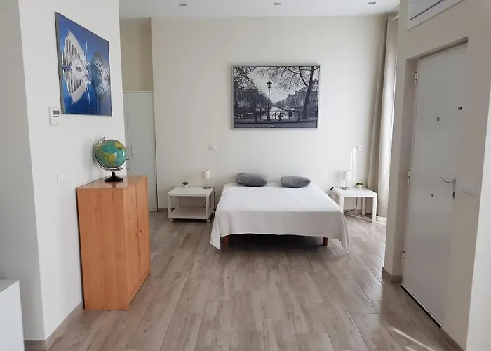 Spacious In Cabanyal